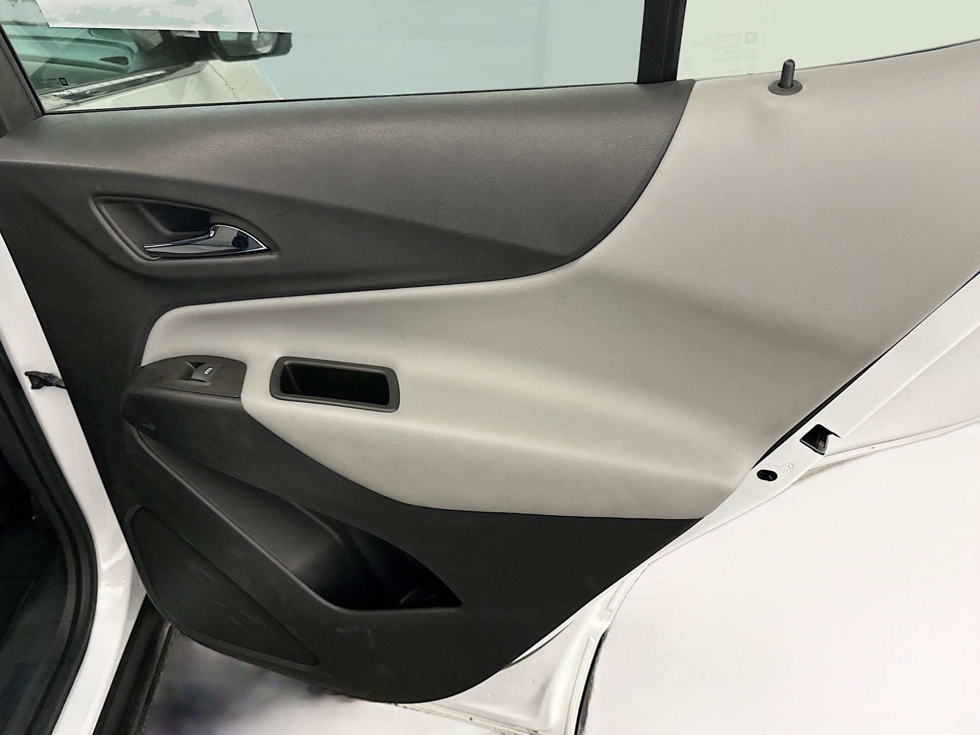 Used 2022 Chevrolet Equinox LT image 31