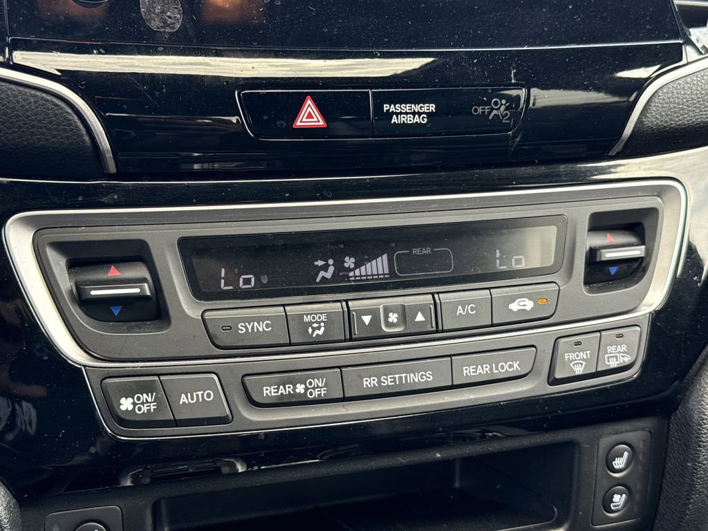 Used 2022 Honda Passport Elite image 32