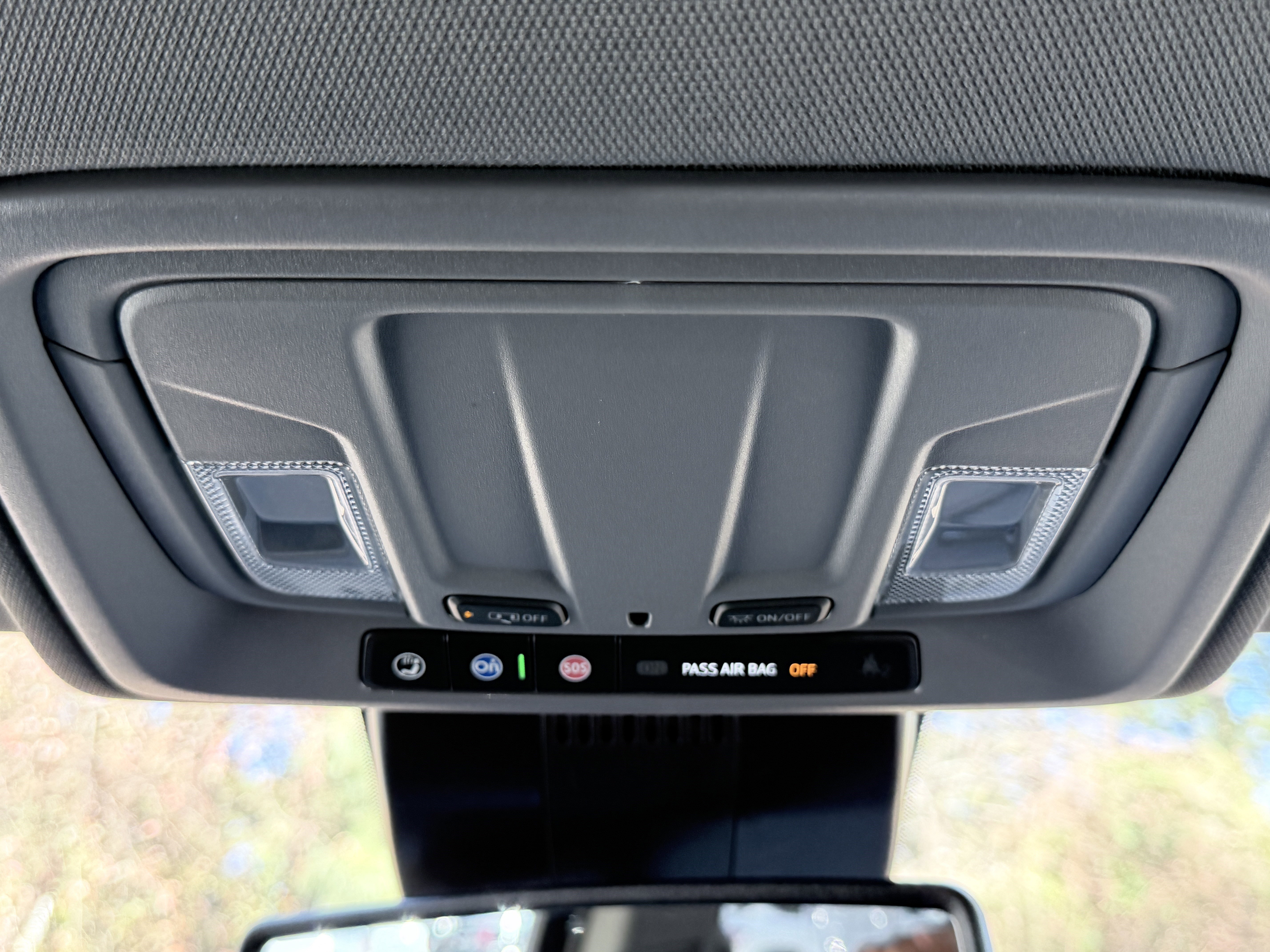 Used 2025 GMC Sierra 1500 SLT image 28