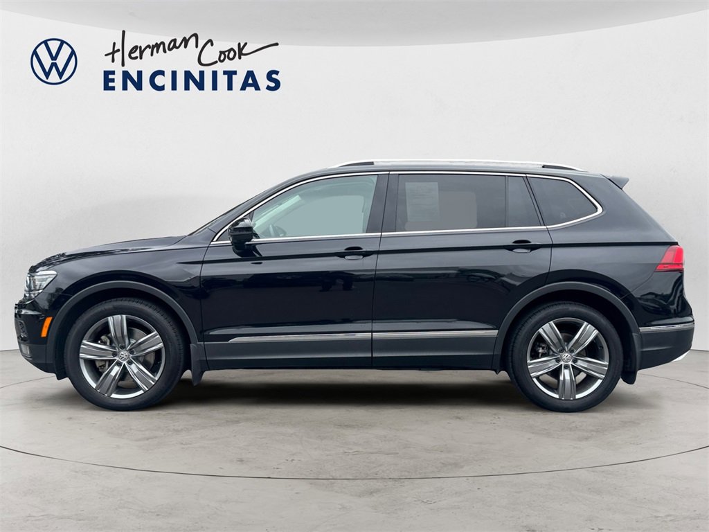 Used 2018 Volkswagen Tiguan SEL Premium image 2