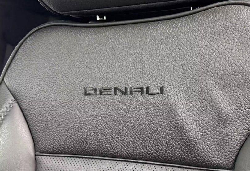 Used 2025 GMC Yukon Denali image 28