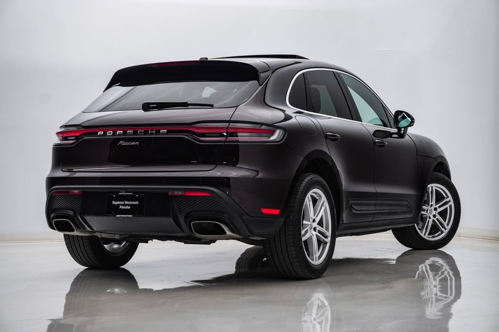 Used 2023 Porsche Macan Turbo AWD/4WD image 11