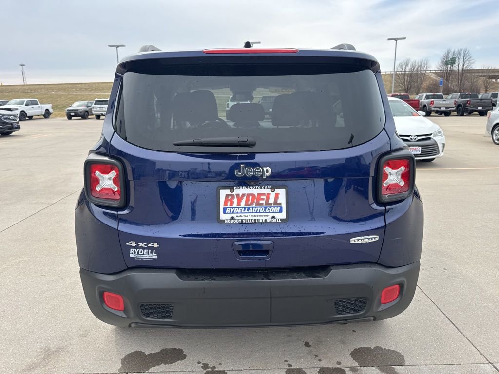 Used 2018 Jeep Renegade Latitude w/ Cold Weather Group image 29