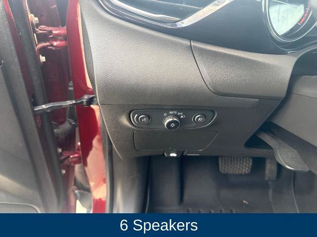 Used 2023 Buick Encore GX Essence w/ Experience Buick Package FWD image 19