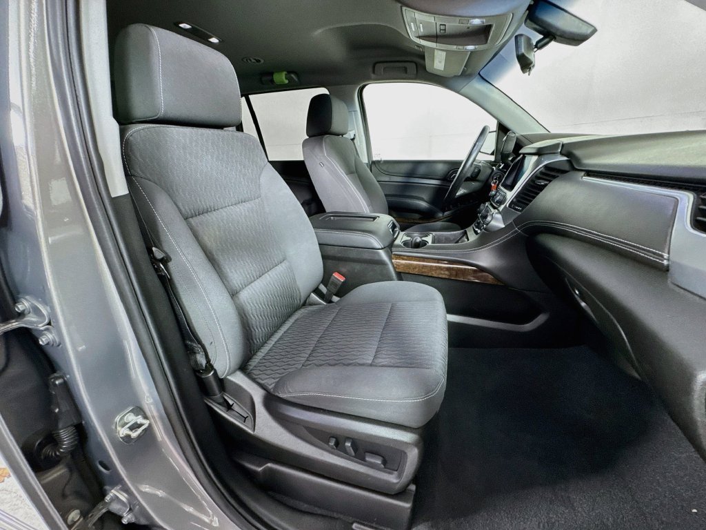 Used 2019 Chevrolet Tahoe LS w/ All-Season Package RWD image 34