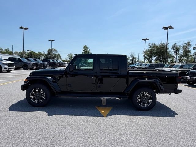 New 2026 Jeep Gladiator Sport AWD/4WD image 4