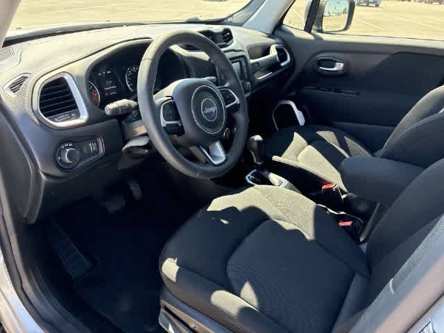 Used 2020 Jeep Renegade Sport FWD image 2