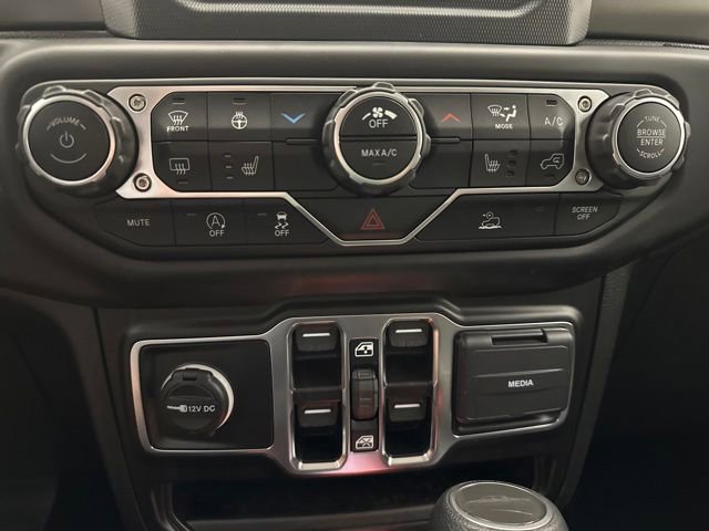 Used 2023 Jeep Gladiator Sport image 12