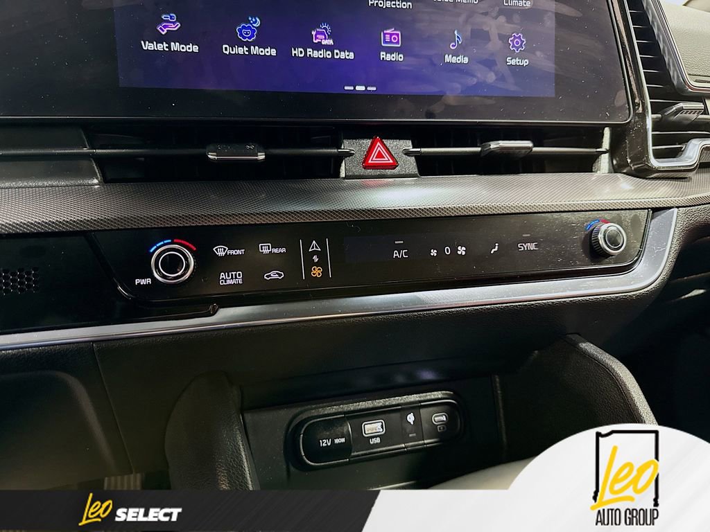 Used 2025 Kia Sportage SX AWD/4WD image 16