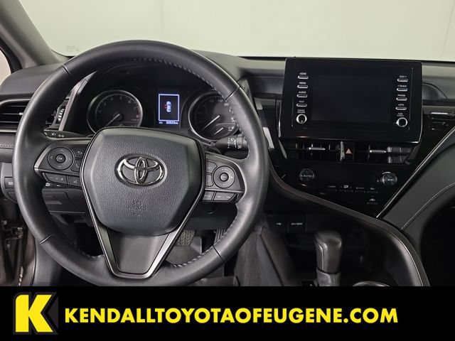 Used 2024 Toyota Camry SE FWD image 9
