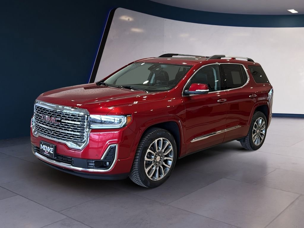 Used 2021 GMC Acadia Denali w/ Denali Ultimate Package AWD/4WD image 3