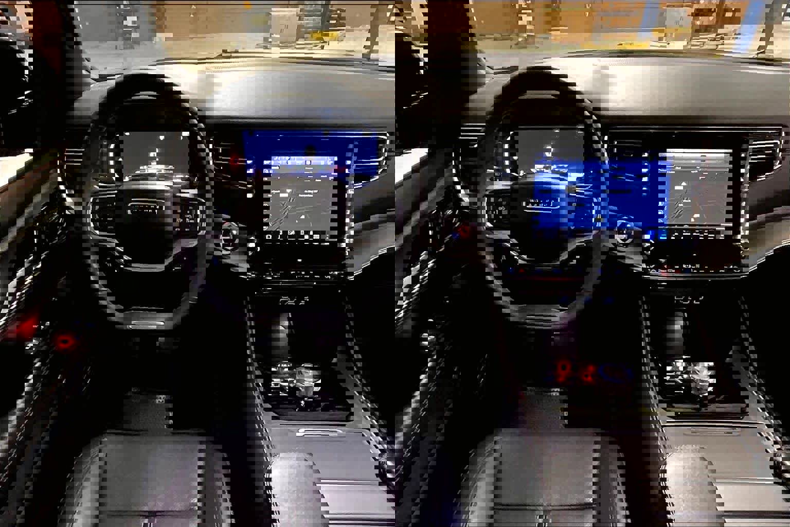 Used 2024 Jeep Wagoneer Series II image 5