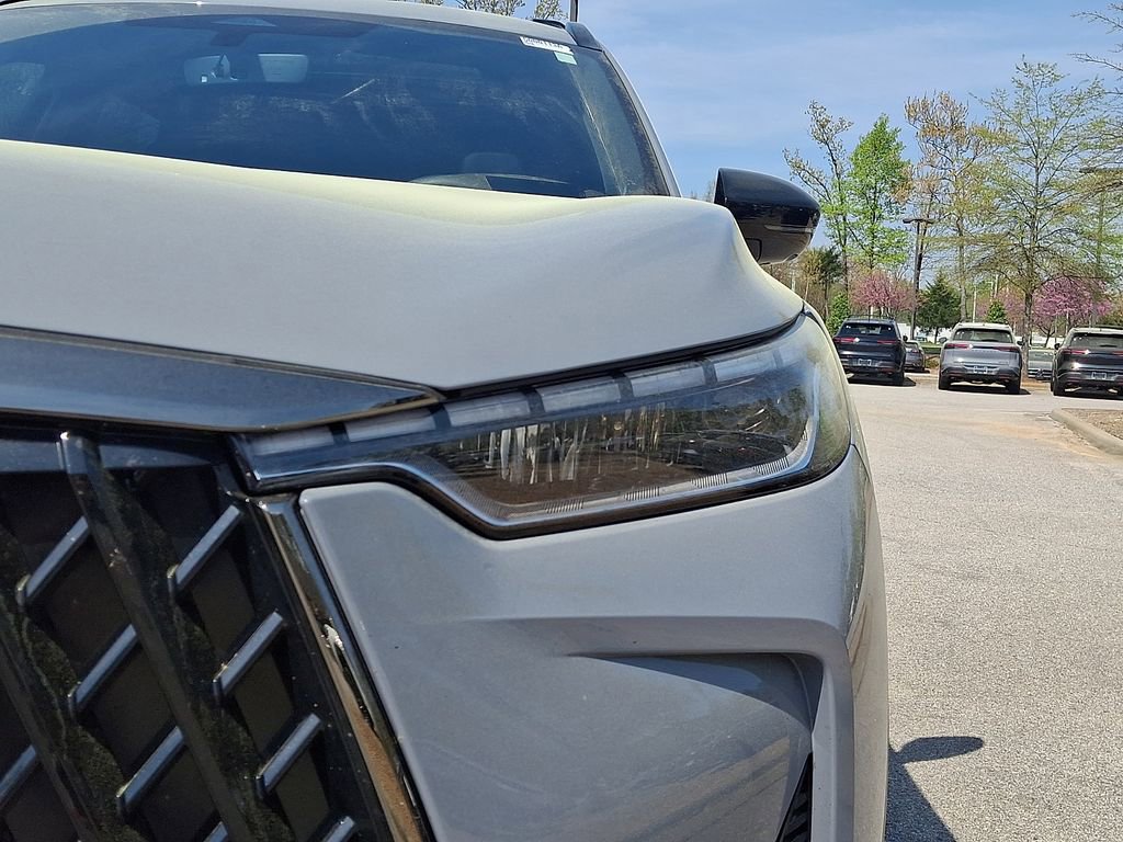 Used 2026 INFINITI QX60 Sport w/ Dark Cargo Package image 9