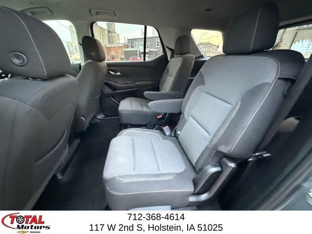 Used 2021 Chevrolet Traverse LT image 10