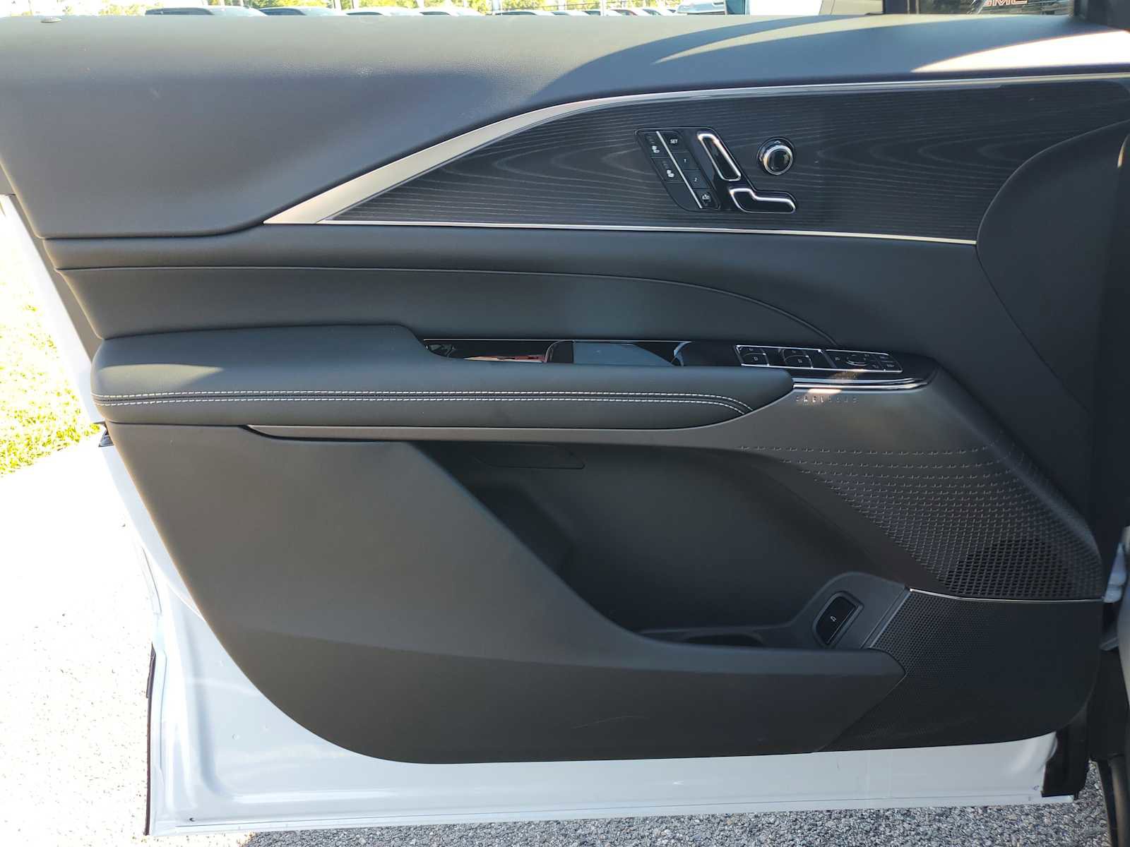 New 2026 Cadillac Lyriq Luxury image 15