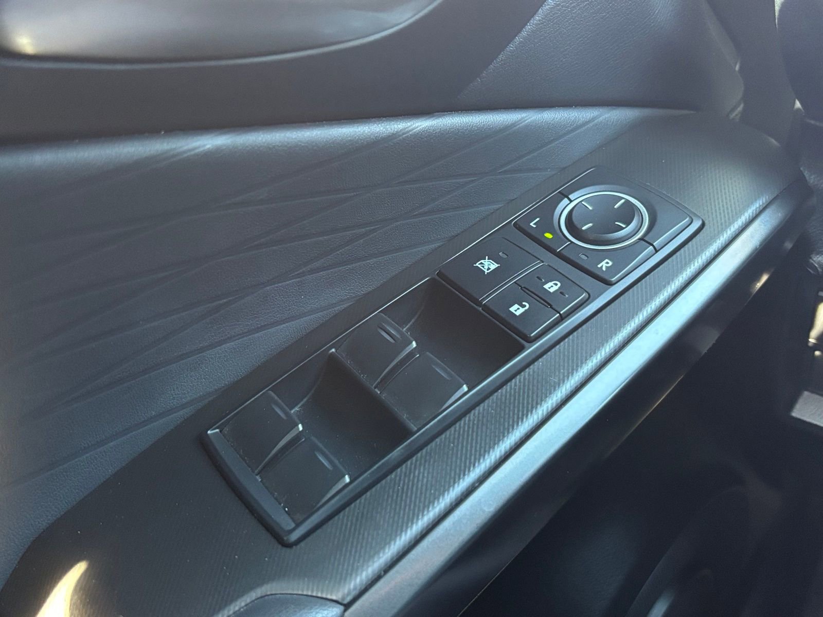 Used 2022 Lexus IS 350 F Sport RWD image 15