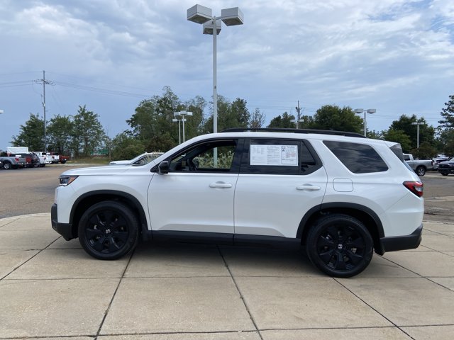 Used 2026 Honda Pilot Black Edition image 7