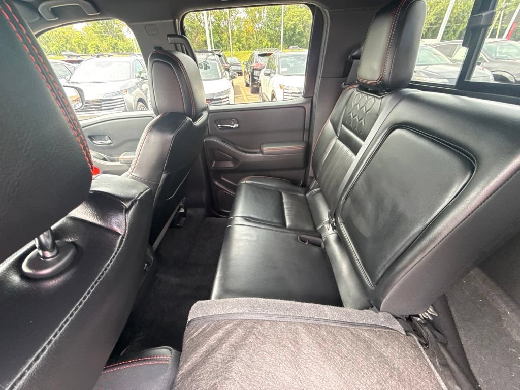 Used 2023 Nissan Frontier PRO-4X w/ Pro-4X Premium Package AWD/4WD image 12