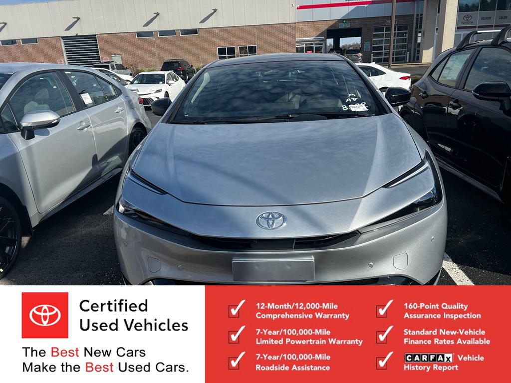 Certified 2026 Toyota Prius Plug-In Hybrid w/ Limited Premium Package FWD image 12