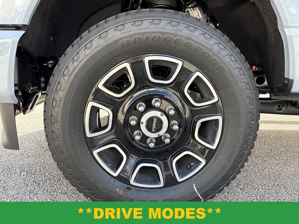 New 2026 Ford F350 Platinum AWD/4WD image 14