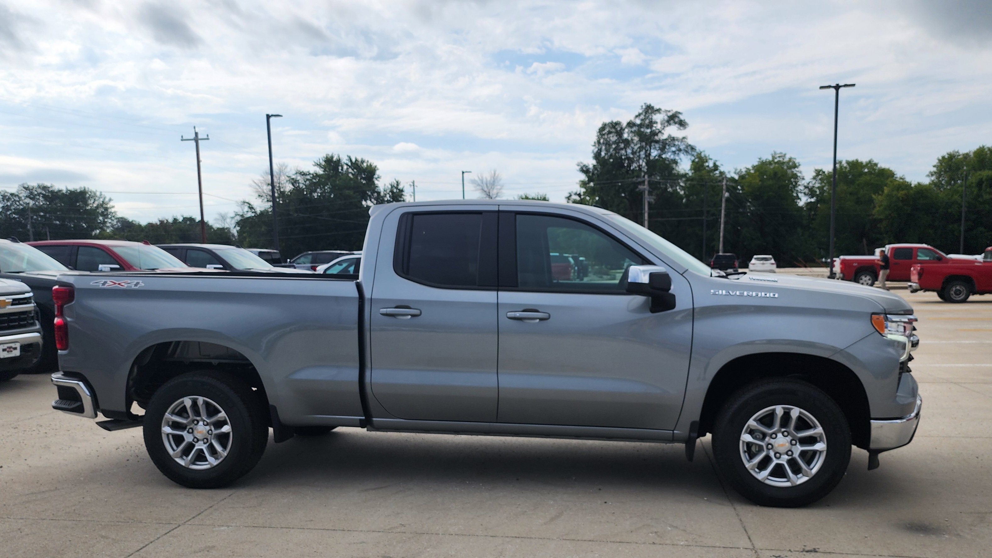 New 2026 Chevrolet Silverado 1500 LT image 4
