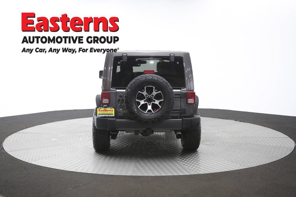 Used 2017 Jeep Wrangler Unlimited Sahara w/ Dual Top Group AWD/4WD image 36