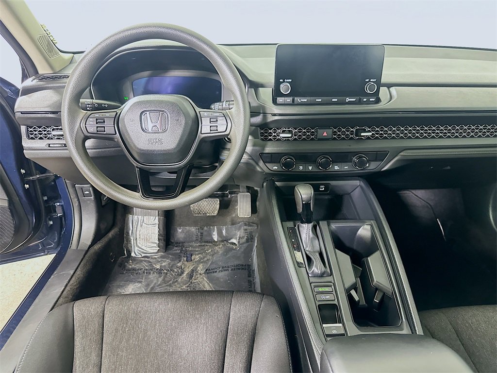 Used 2024 Honda Accord EX image 17