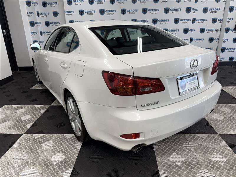 Used 2006 Lexus IS 250 RWD image 6