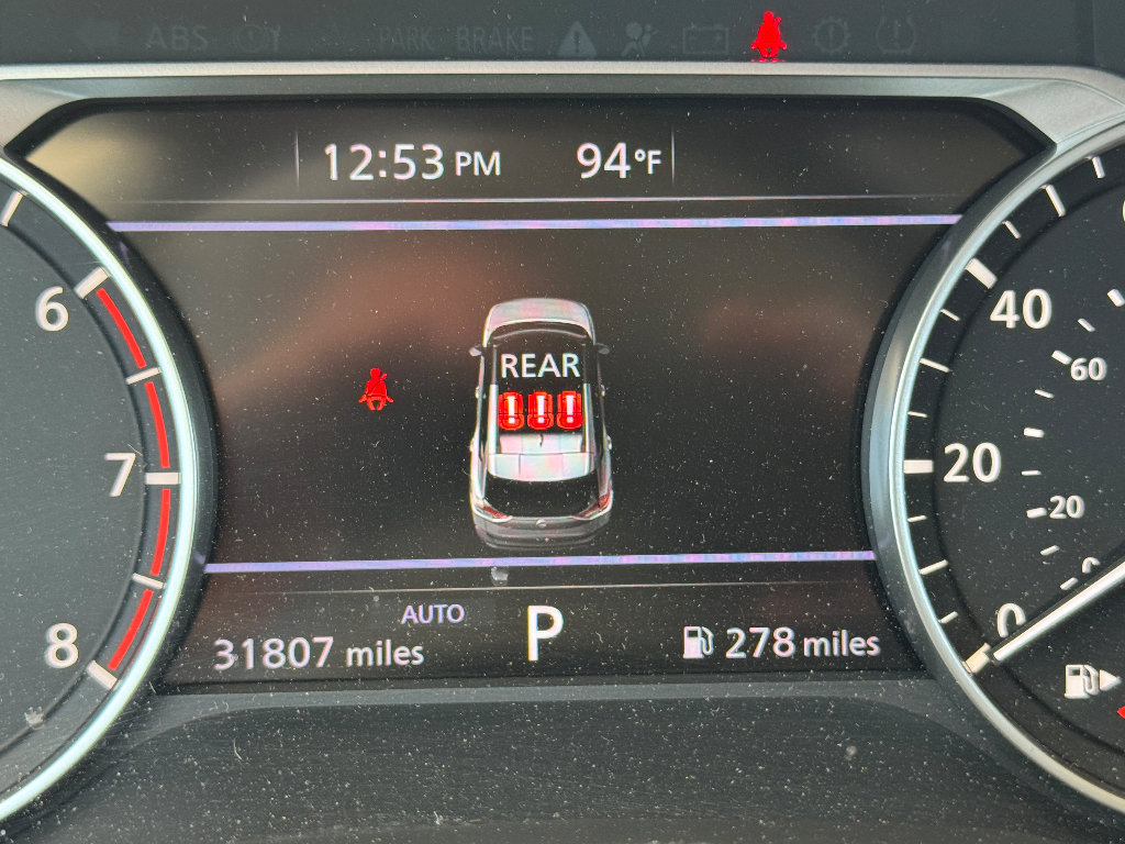 Used 2023 Nissan Rogue SV AWD/4WD image 21