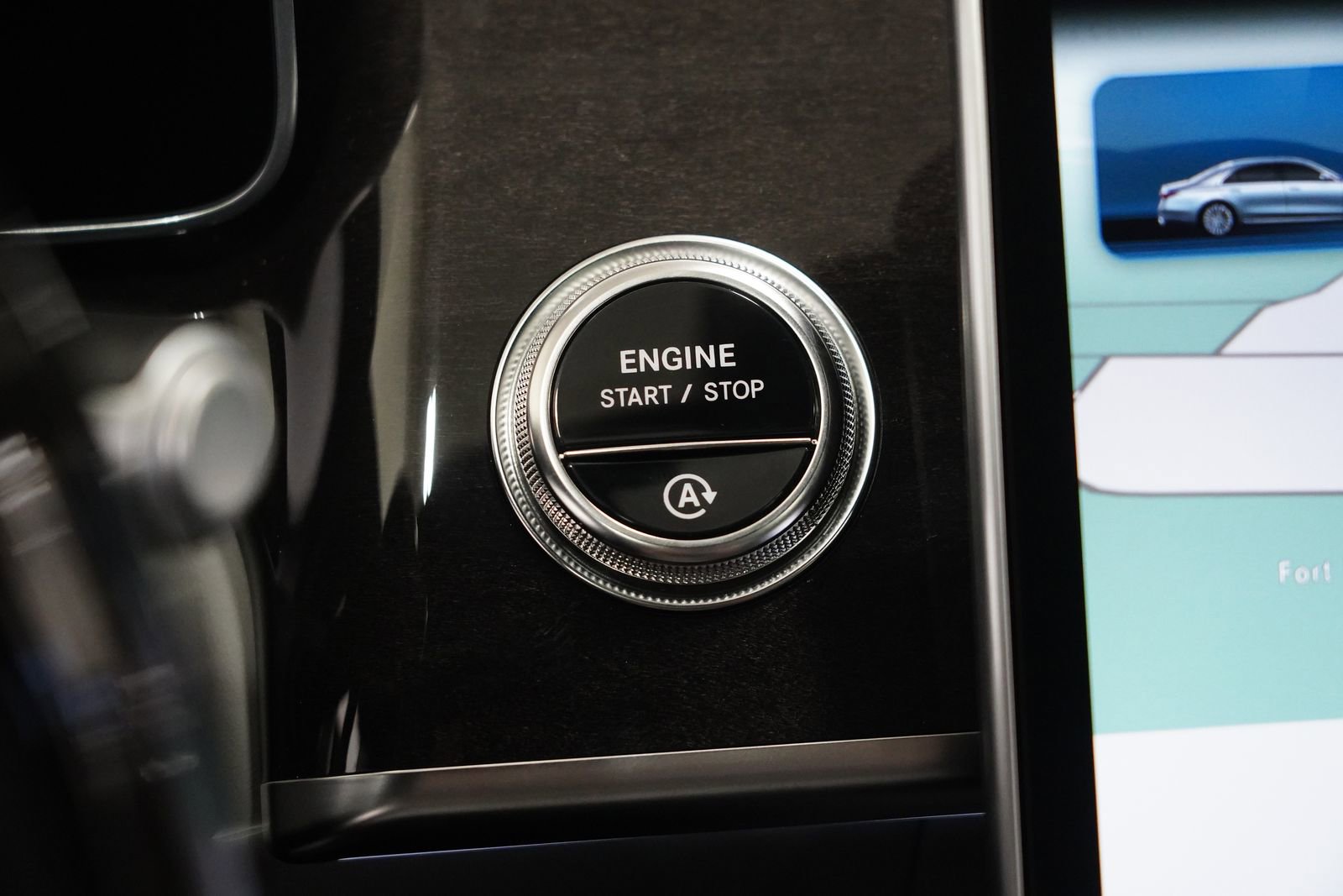 New 2026 Mercedes-Benz S 580 4MATIC Sedan image 25