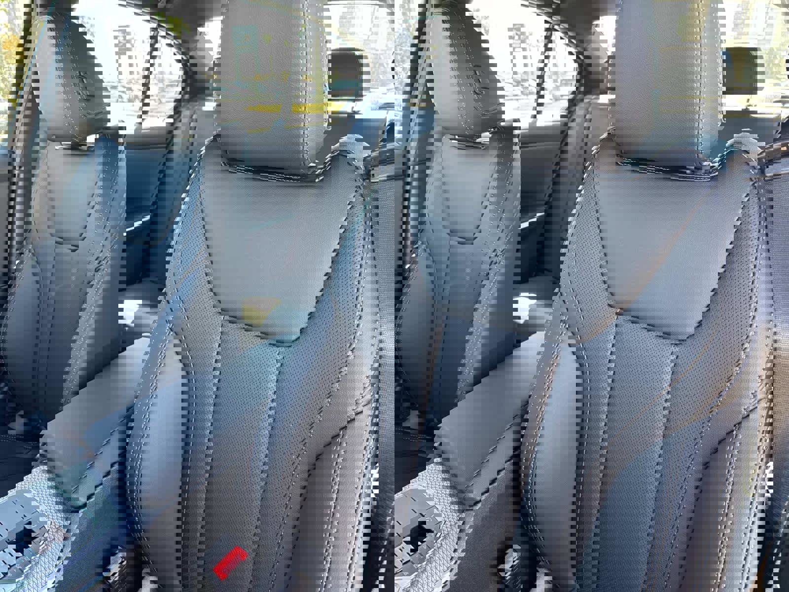 New 2026 BMW 330i xDrive Sedan w/ M Sport Package image 21