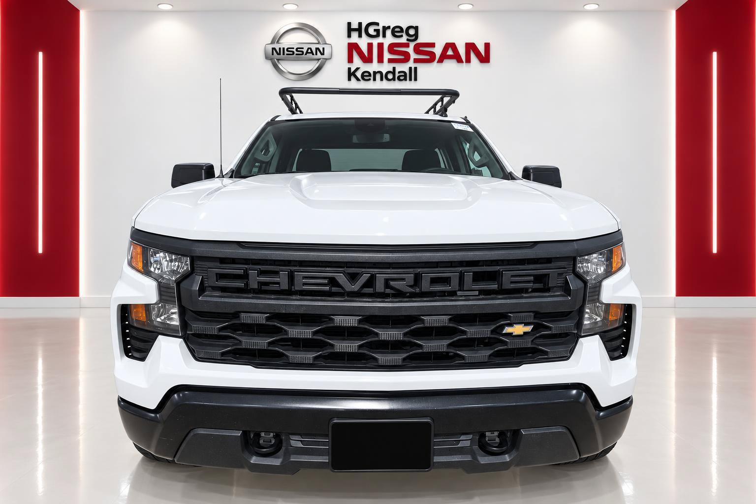 Used 2024 Chevrolet Silverado 1500 W/T w/ WT Convenience Package AWD/4WD image 4