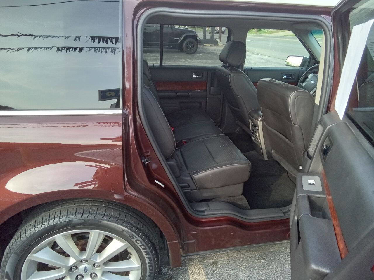 Used 2012 Ford Flex Limited w/ Trailer Tow Pkg Class III image 5