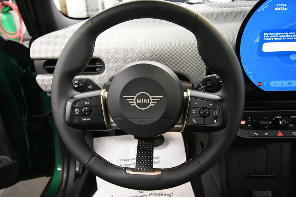 Used 2025 MINI Cooper S FWD image 13