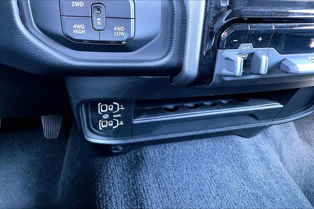 Certified 2026 RAM 2500 Big Horn AWD/4WD image 11
