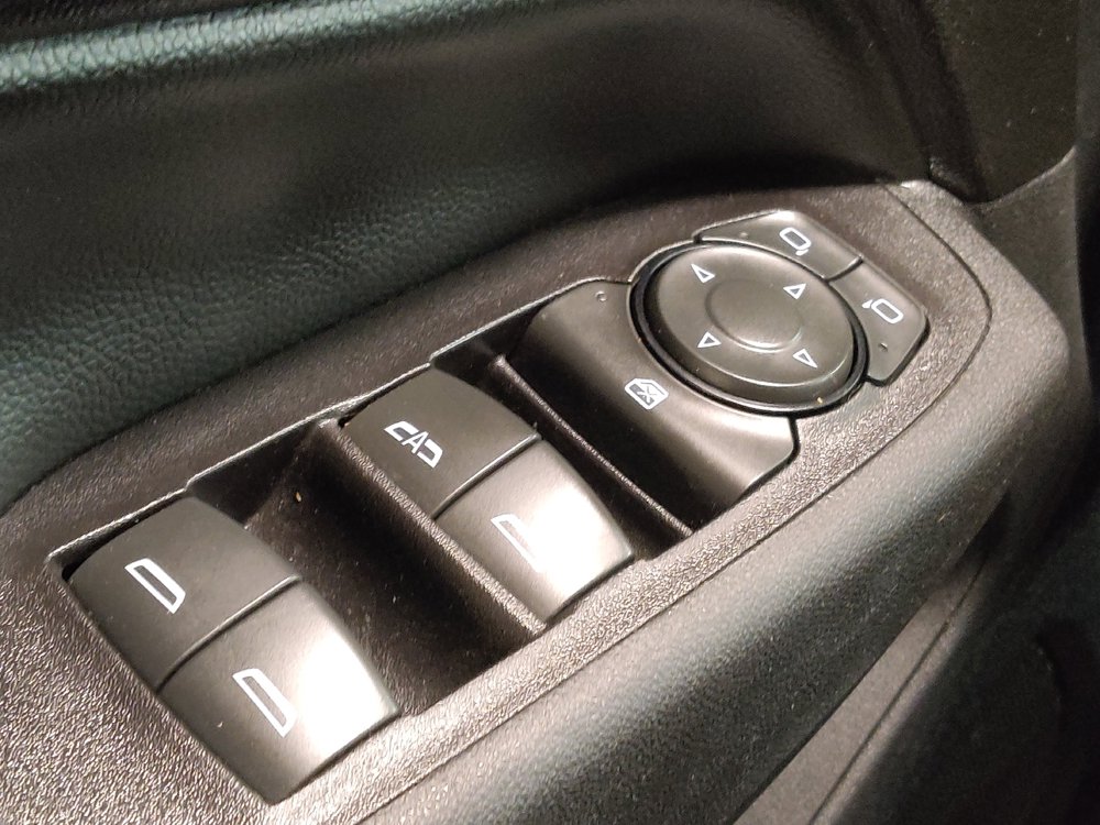 Used 2018 Chevrolet Equinox LT FWD image 27