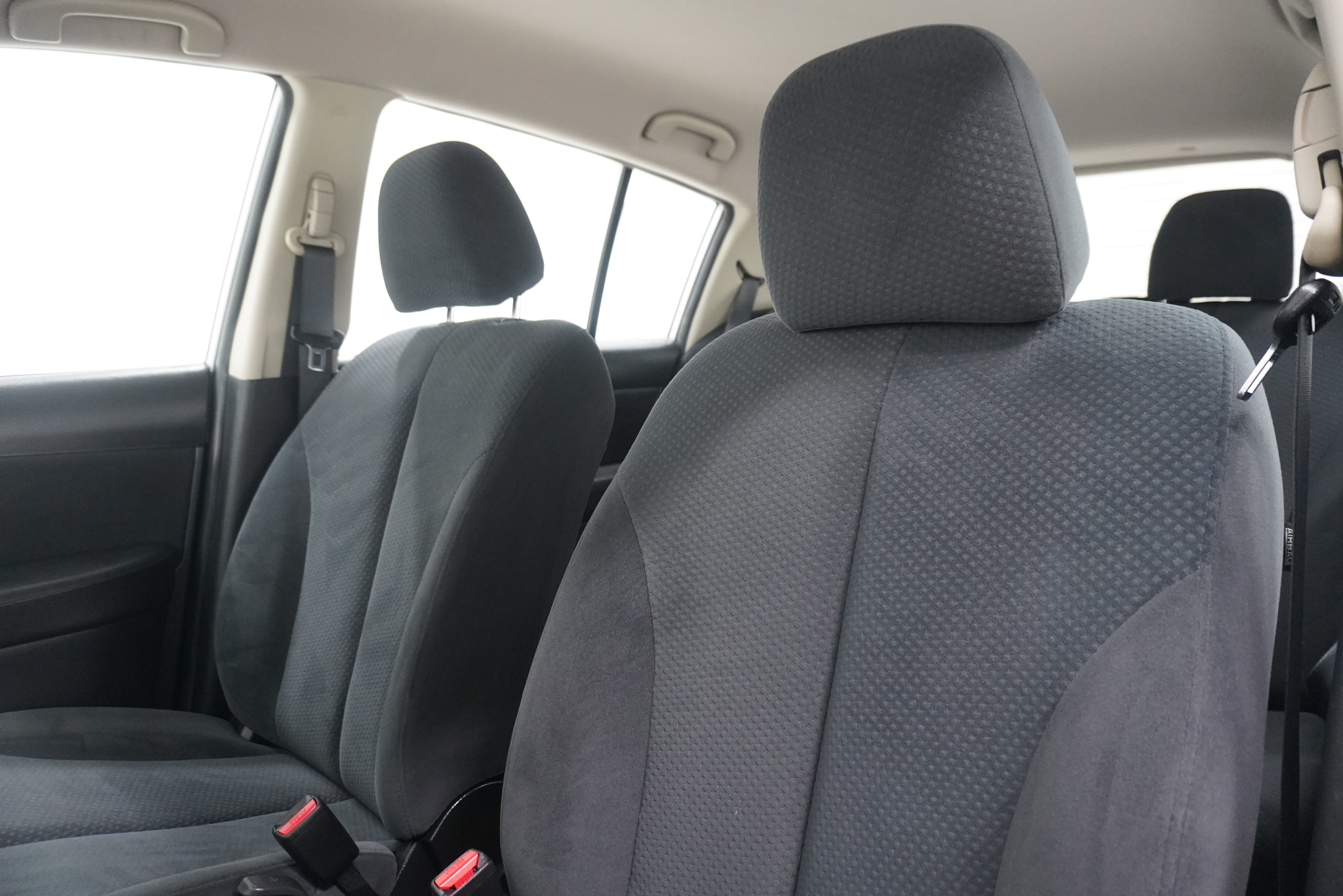 Used 2012 Nissan Versa 1.8 S w/ Special Edition Pkg FWD image 11