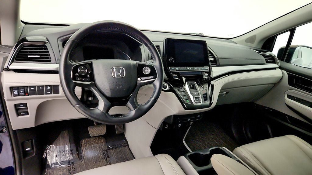 Used 2022 Honda Odyssey Touring image 13