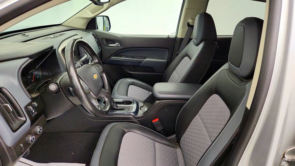Used 2019 Chevrolet Colorado Z71 AWD/4WD image 17