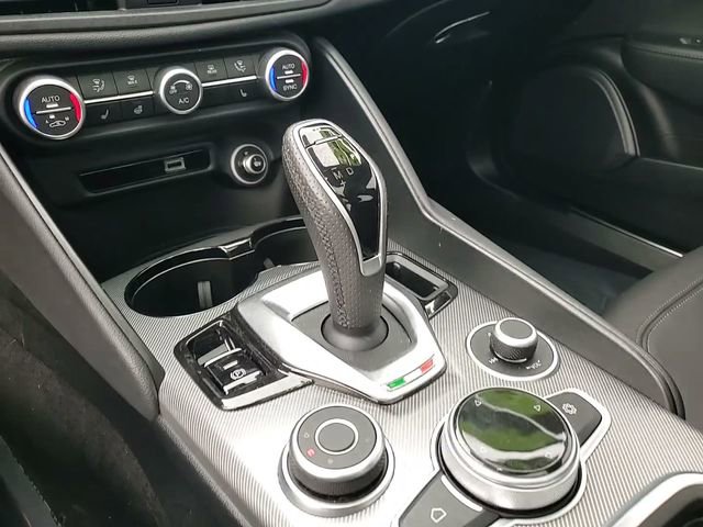 Used 2024 Alfa Romeo Giulia Ti image 23