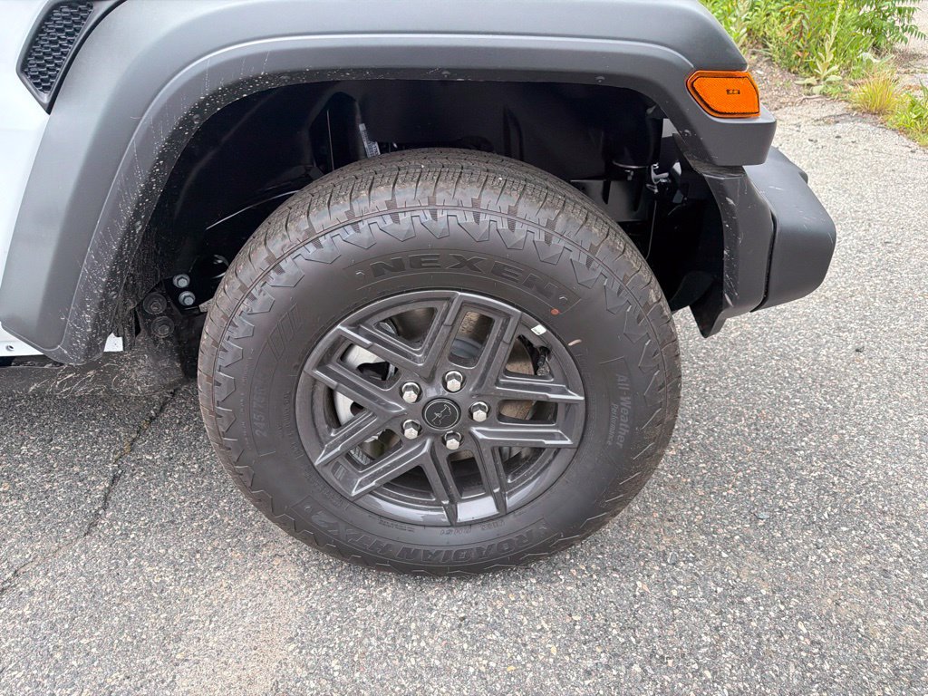 New 2026 Jeep Wrangler Unlimited Sport AWD/4WD image 28