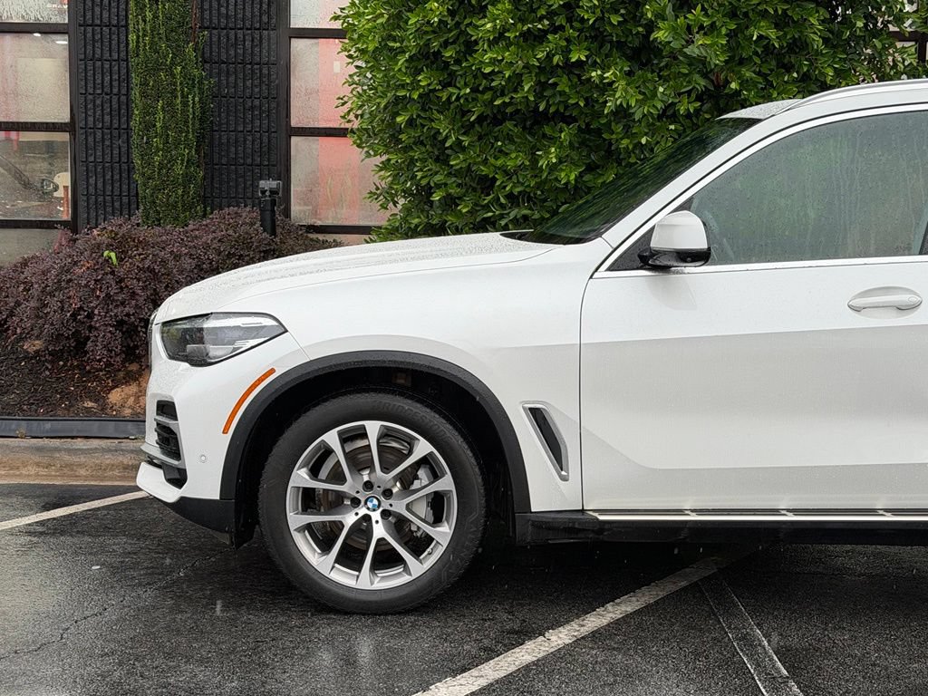 Used 2023 BMW X5 xDrive40i AWD/4WD image 10
