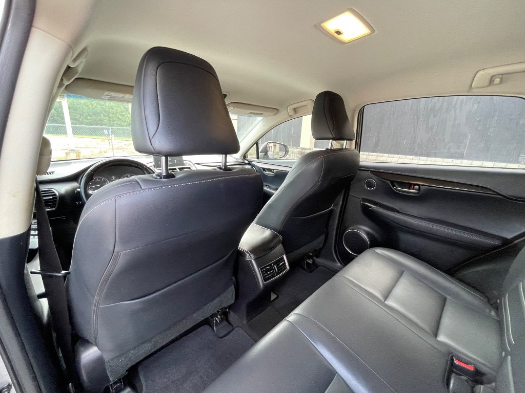 Used 2016 Lexus NX 200t FWD image 39