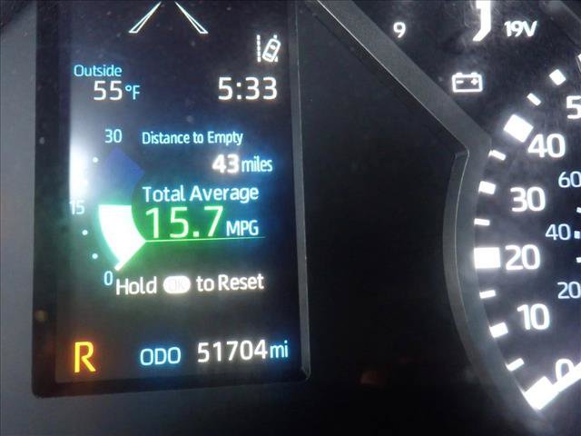 Used 2022 Toyota Tundra SR5 w/ SR5 Convenience Package AWD/4WD image 23