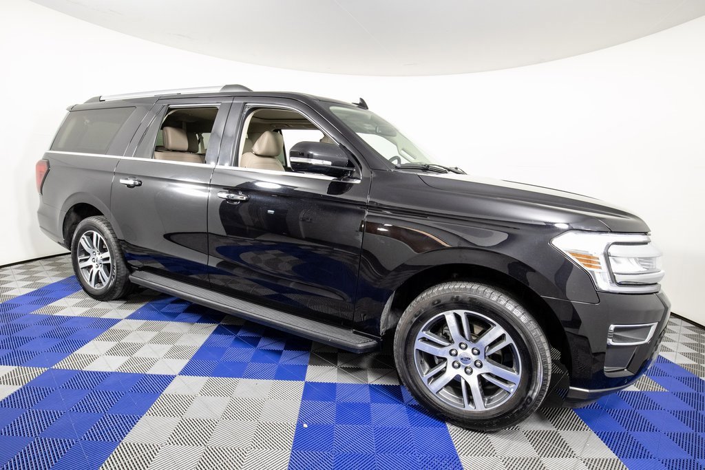 Used 2024 Ford Expedition Max Limited image 2