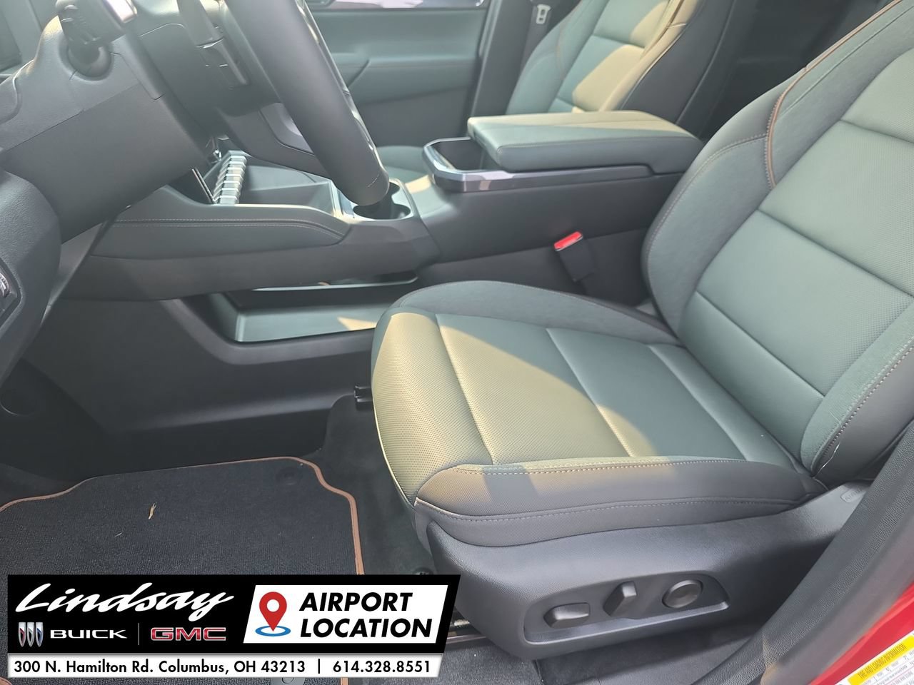 New 2026 GMC Terrain AT4 w/ Convenience Package III AWD/4WD image 20