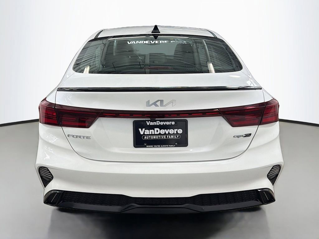 Used 2023 Kia Forte GT-Line w/ GT-Line Premium Package FWD image 9