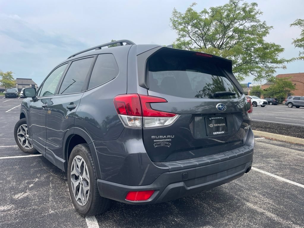 Used 2022 Subaru Forester Premium AWD/4WD image 9