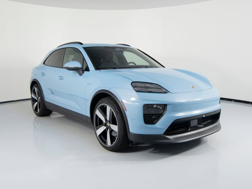 New 2026 Porsche Macan 4 Electric image 12