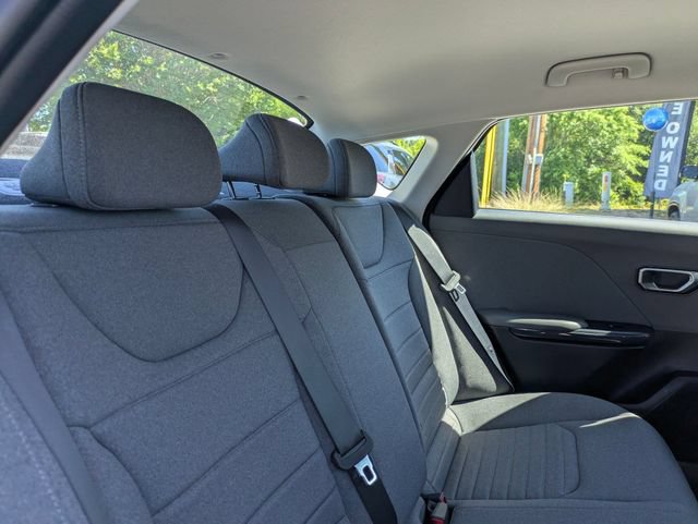 Used 2025 Kia K4 EX FWD image 29